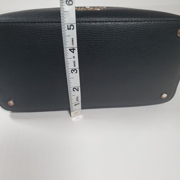 Kate Spade New York Darcy Small Bucket Bag Black Leather Gold Hardware Classic - Picture 15 of 15